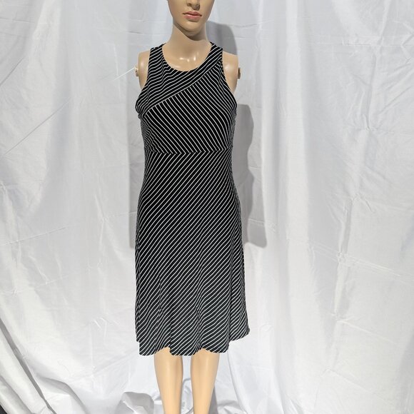 Athleta Dresses & Skirts - Athleta Santorini Dress Women's Small Black and White Stripe Super Soft Stretch